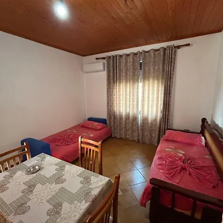 Σπίτι διακοπών Vacation Garden Golem (Tirana)