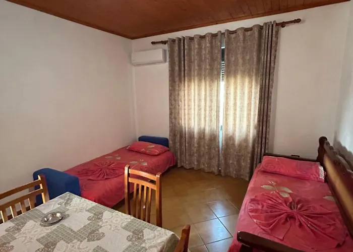 Tatil Evi Vacation Garden Golem (Tirana)