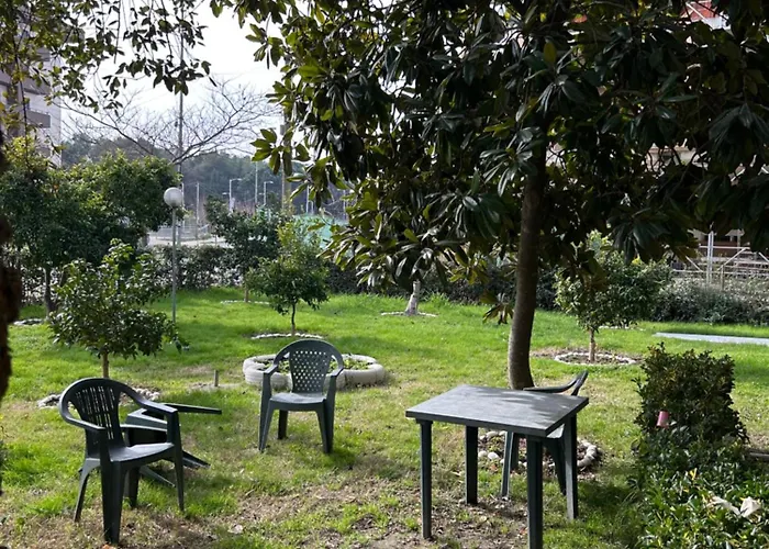 Vacation Garden Feriehus Golem (Tirana)